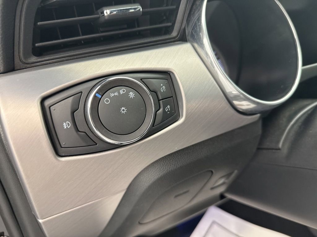 Used 2020 Ford Mustang Premium RWD image 18