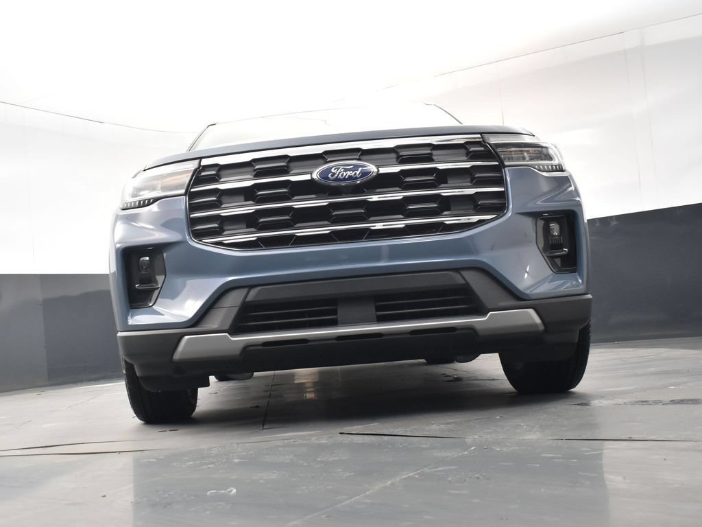 New 2026 Ford Explorer Active w/ Active Comfort Package AWD/4WD image 13
