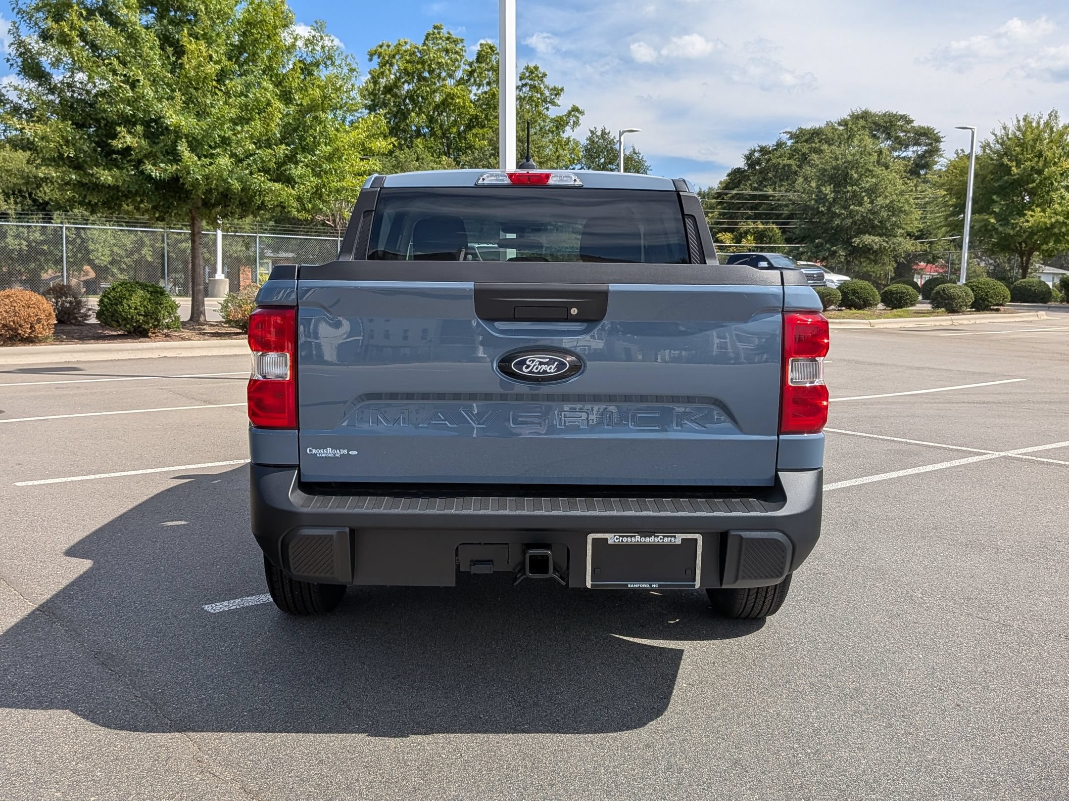New 2026 Ford Maverick XLT w/ XLT Luxury Package FWD image 5