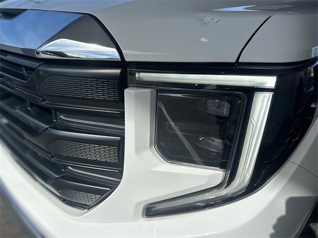 Used 2023 GMC Sierra 1500 Pro w/ Pro Value Package image 9