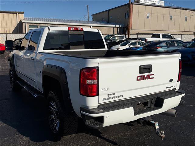 Used 2017 GMC Sierra 3500 Denali w/ Duramax Plus Package AWD/4WD image 8