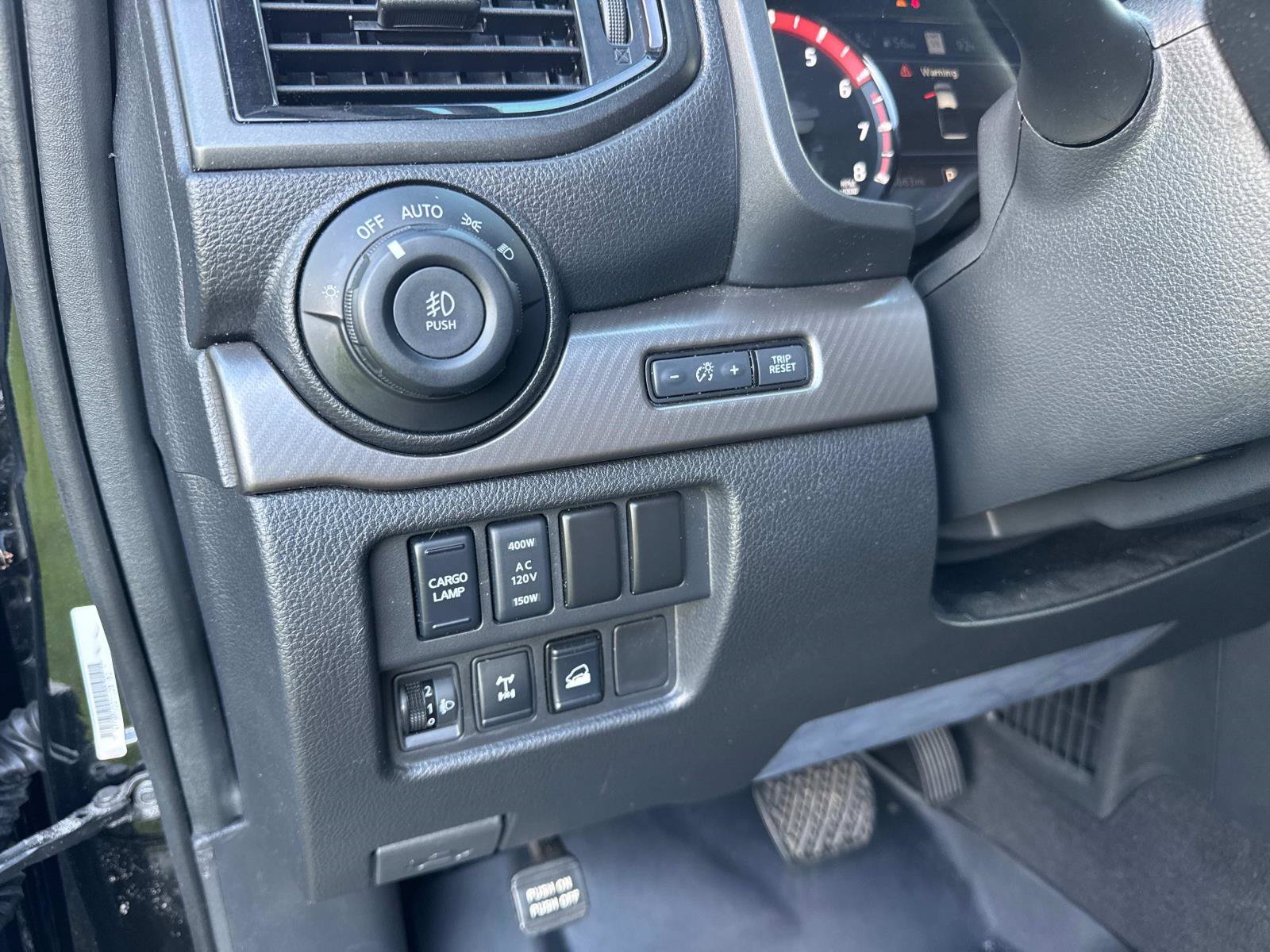 Used 2022 Nissan Titan PRO-4X w/ Pro-4x Utility Package AWD/4WD image 34