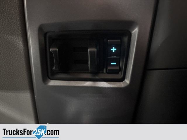 Used 2015 Ford F150 XLT image 25