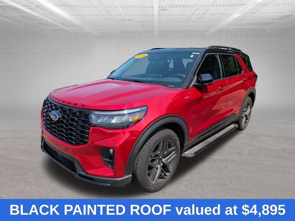 Used 2025 Ford Explorer ST-Line w/ Premium Package AWD/4WD image 4