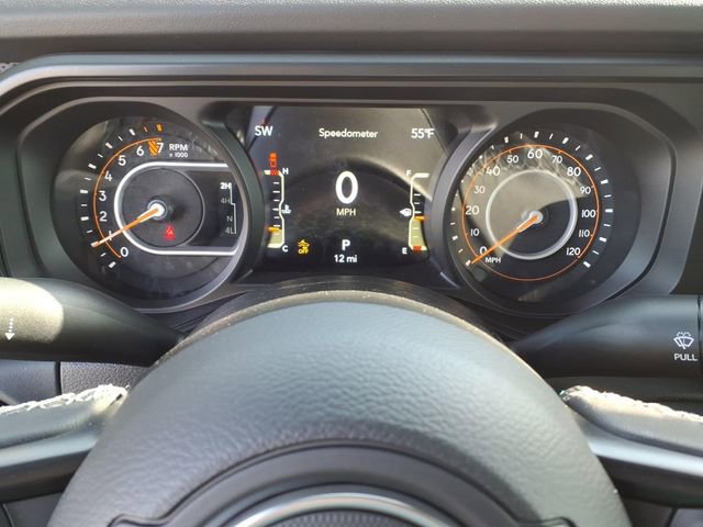 New 2026 Jeep Gladiator Rubicon w/ Steel Power Dome Hood Package AWD/4WD image 17