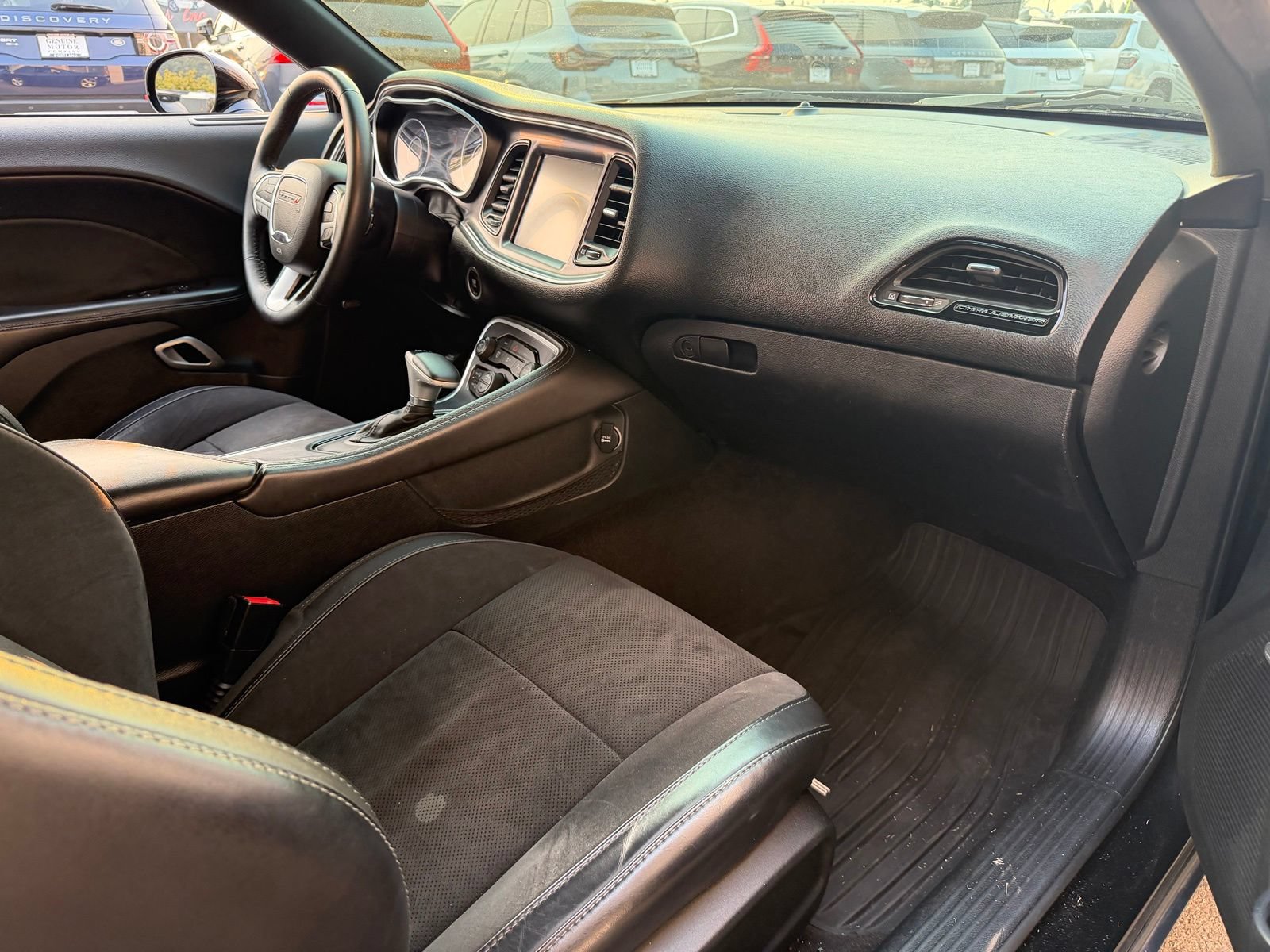 Used 2015 Dodge Challenger R/T Plus RWD image 17