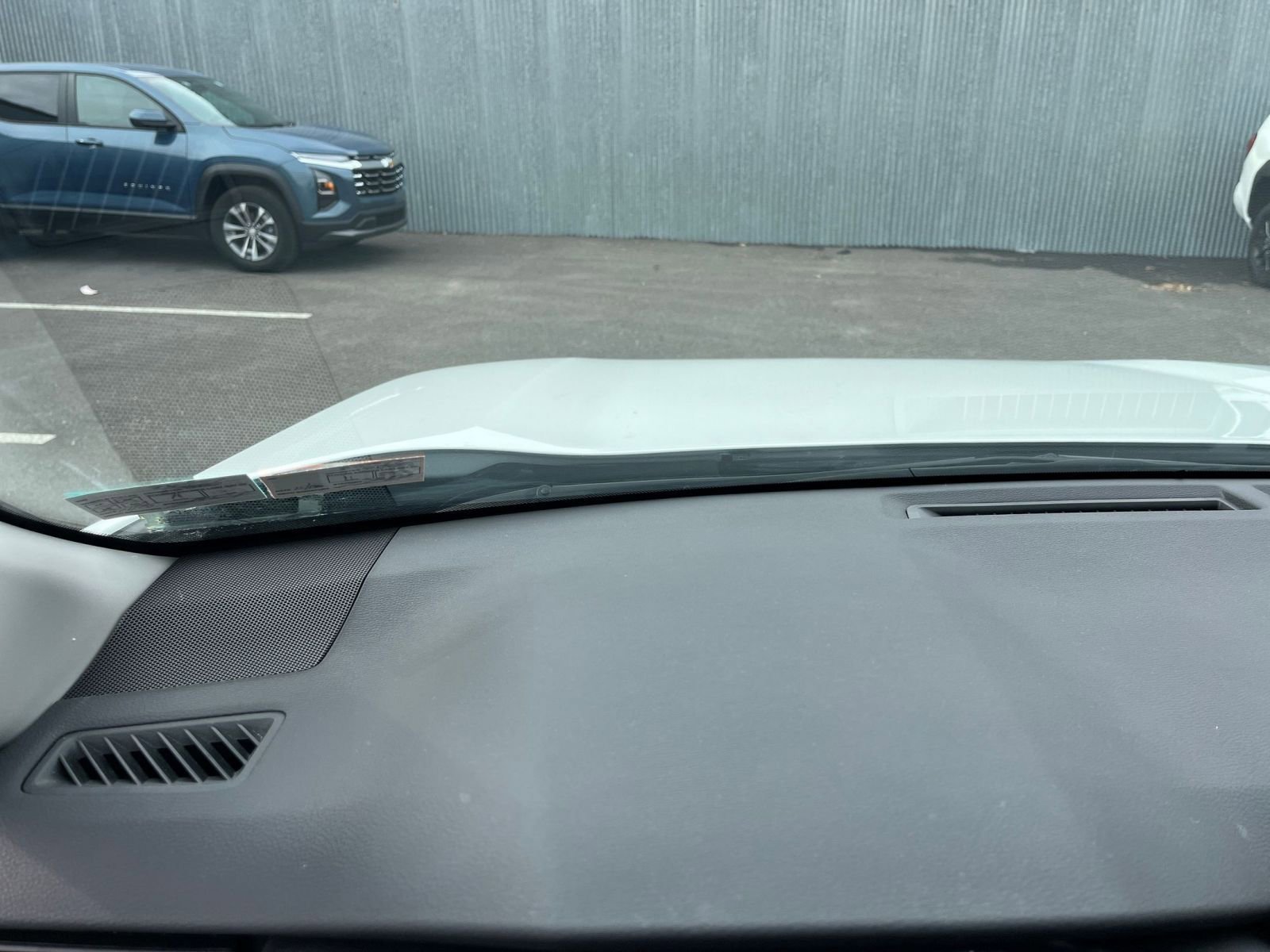 Used 2025 Toyota RAV4 XLE image 34