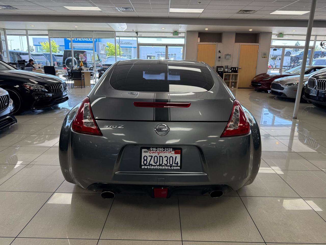 Used 2020 Nissan 370Z Coupe image 5