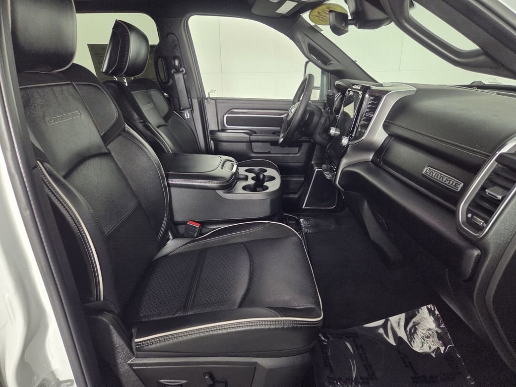 Certified 2026 RAM 2500 Laramie AWD/4WD image 32