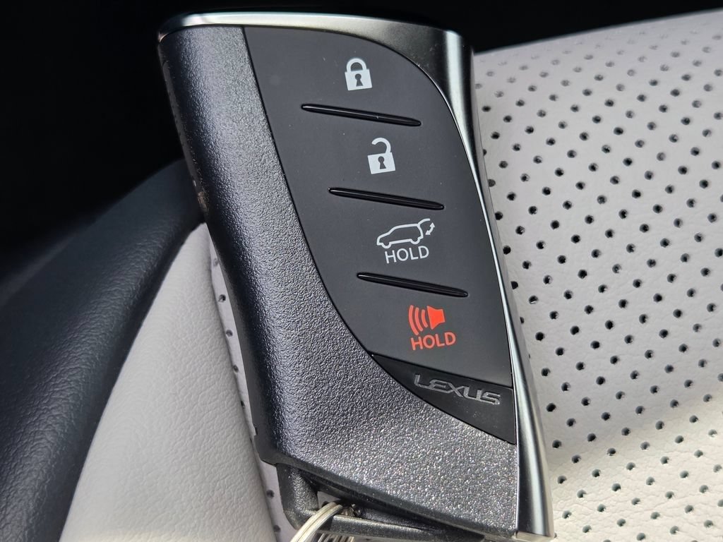 New 2026 Lexus TX 500h AWD image 41