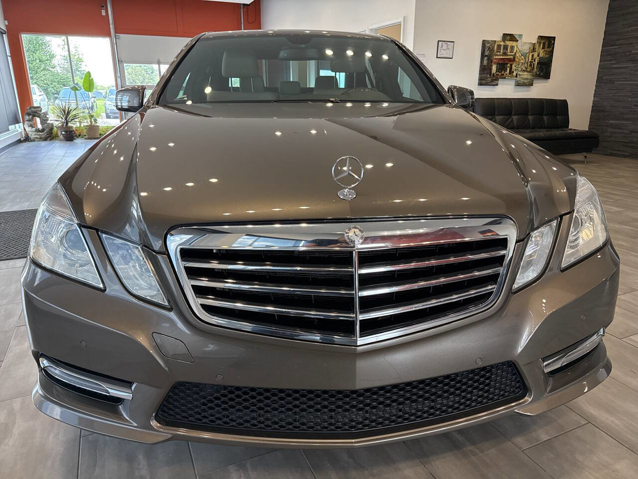 Used 2013 Mercedes-Benz E 350 4MATIC Sedan w/ Premium 1 Pkg image 2