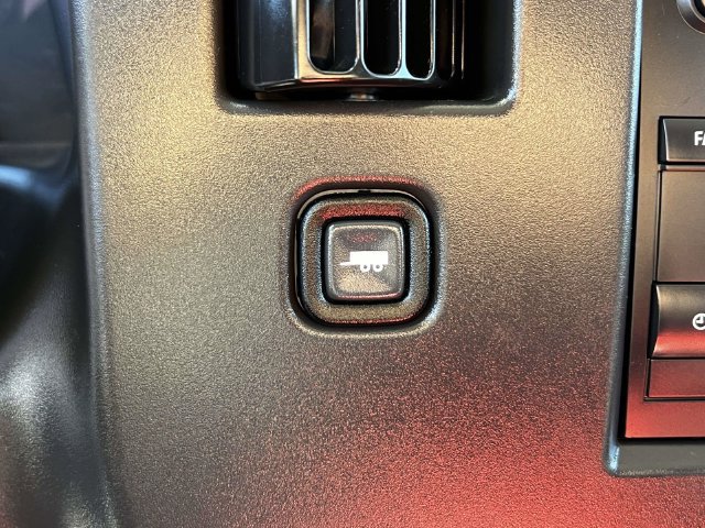 Used 2025 Chevrolet Express 2500 w/ Driver Convenience Package RWD image 25