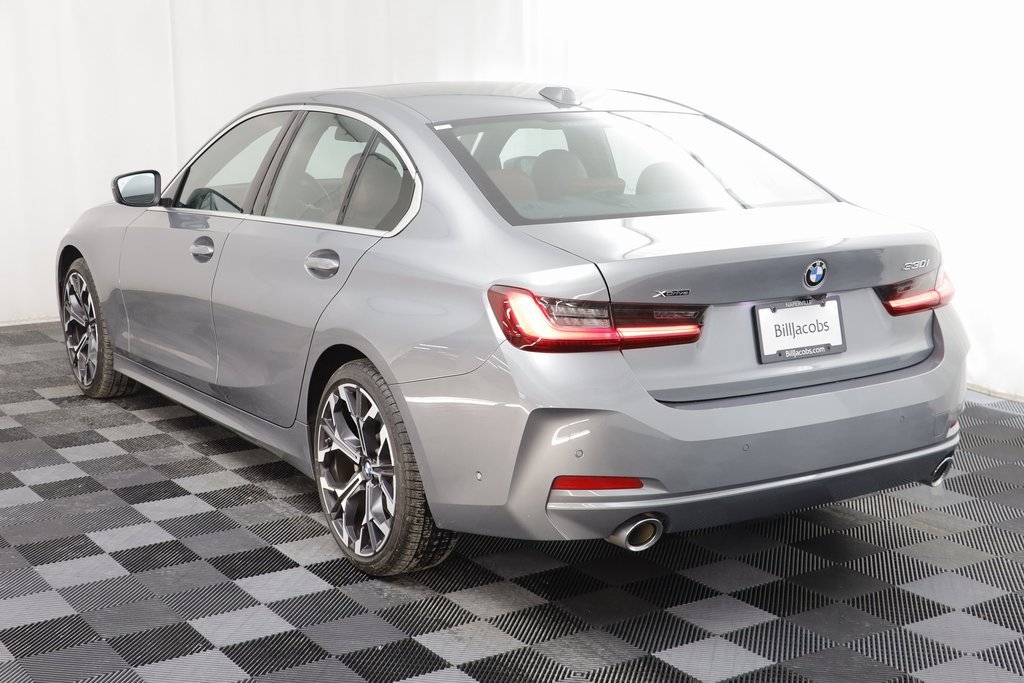 Certified 2025 BMW 330i xDrive Sedan image 16