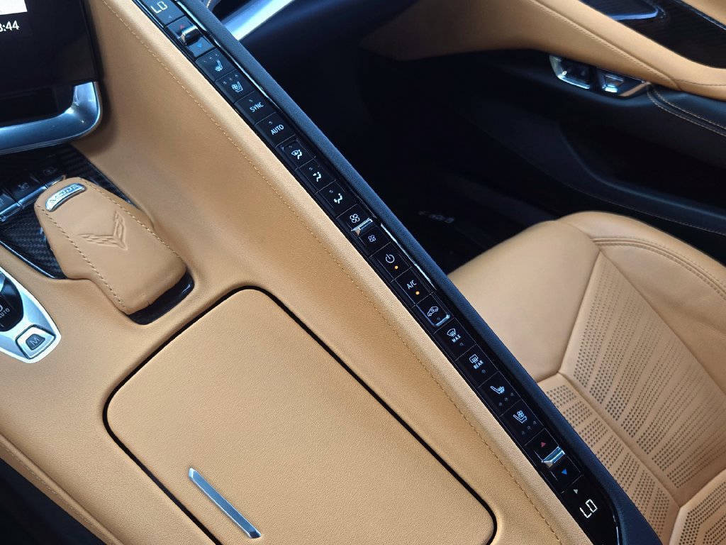 Used 2021 Chevrolet Corvette Stingray Preferred Conv w/ Z51 Performance Package RWD image 20