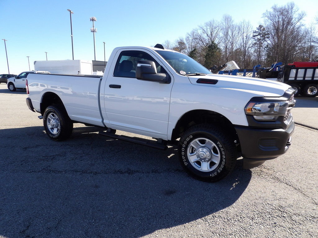Used 2024 RAM 2500 Tradesman w/ Protection Group AWD/4WD image 10