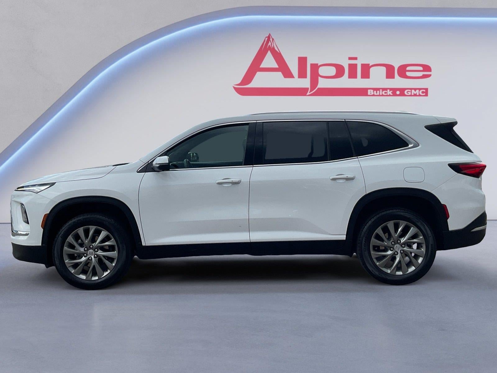 Certified 2026 Buick Enclave Preferred AWD/4WD image 2