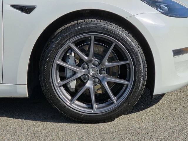 Used 2023 Tesla Model 3 Standard Range RWD image 8