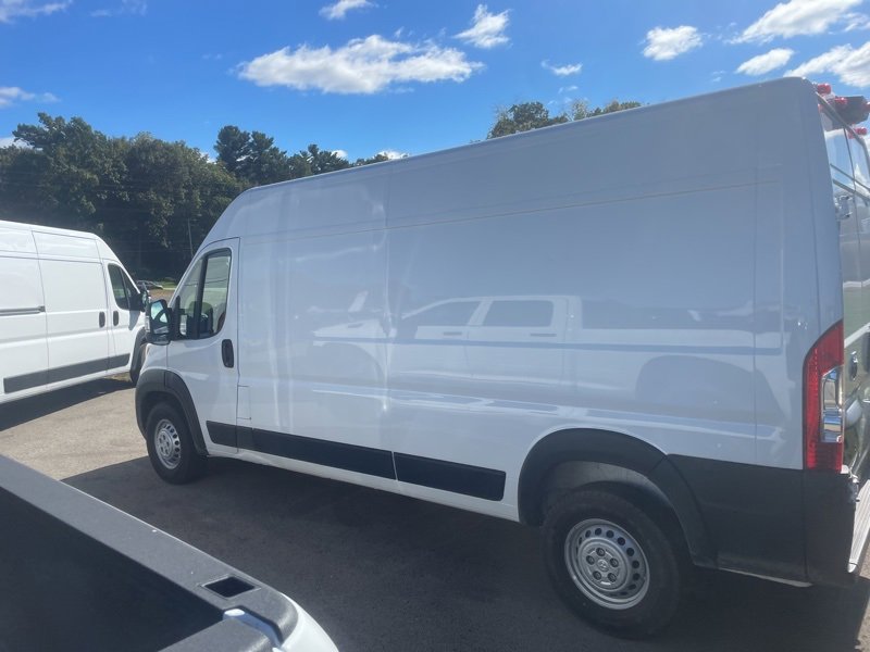 New 2026 RAM ProMaster 2500 w/ Convenience Group image 4