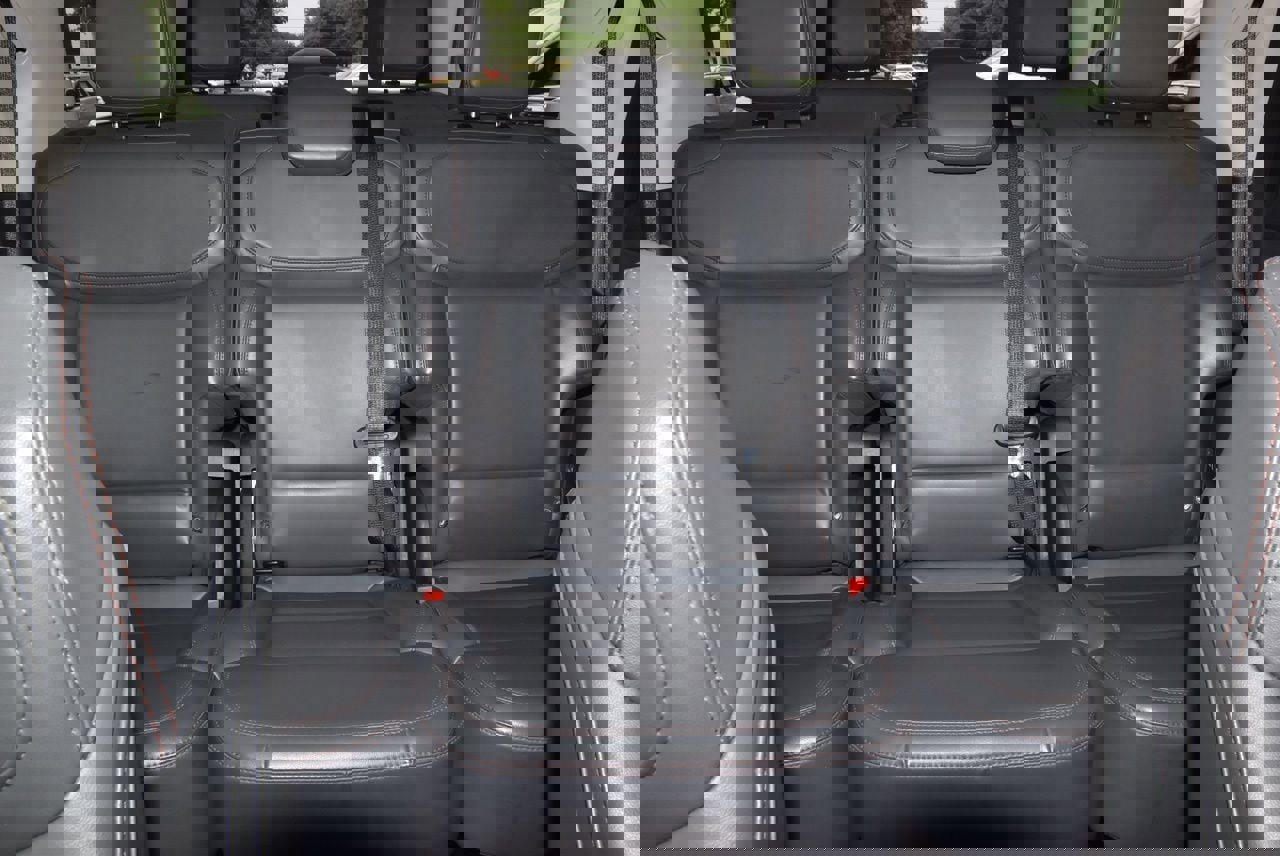 Certified 2025 Ford Expedition Active image 21