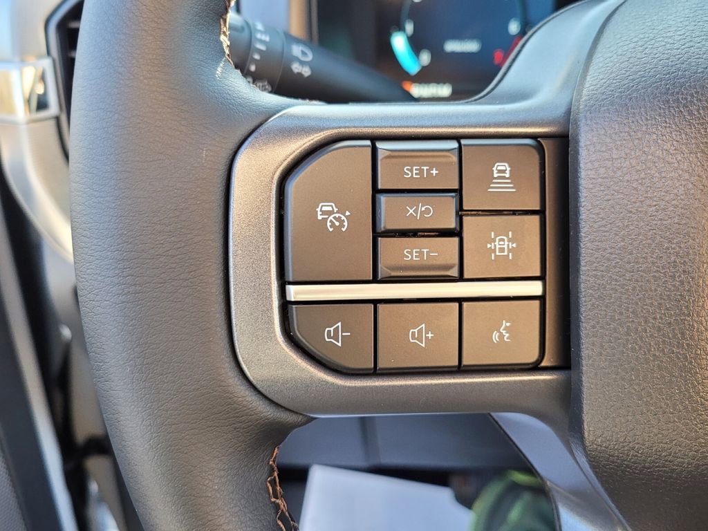 New 2025 Ford F150 Lariat w/ Equipment Group 502A High image 23