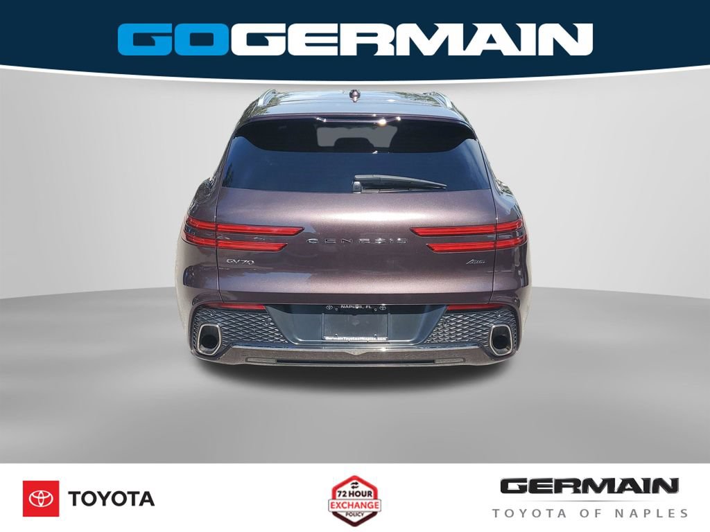 Used 2022 Genesis GV70 2.5T w/ Select Package AWD/4WD image 11