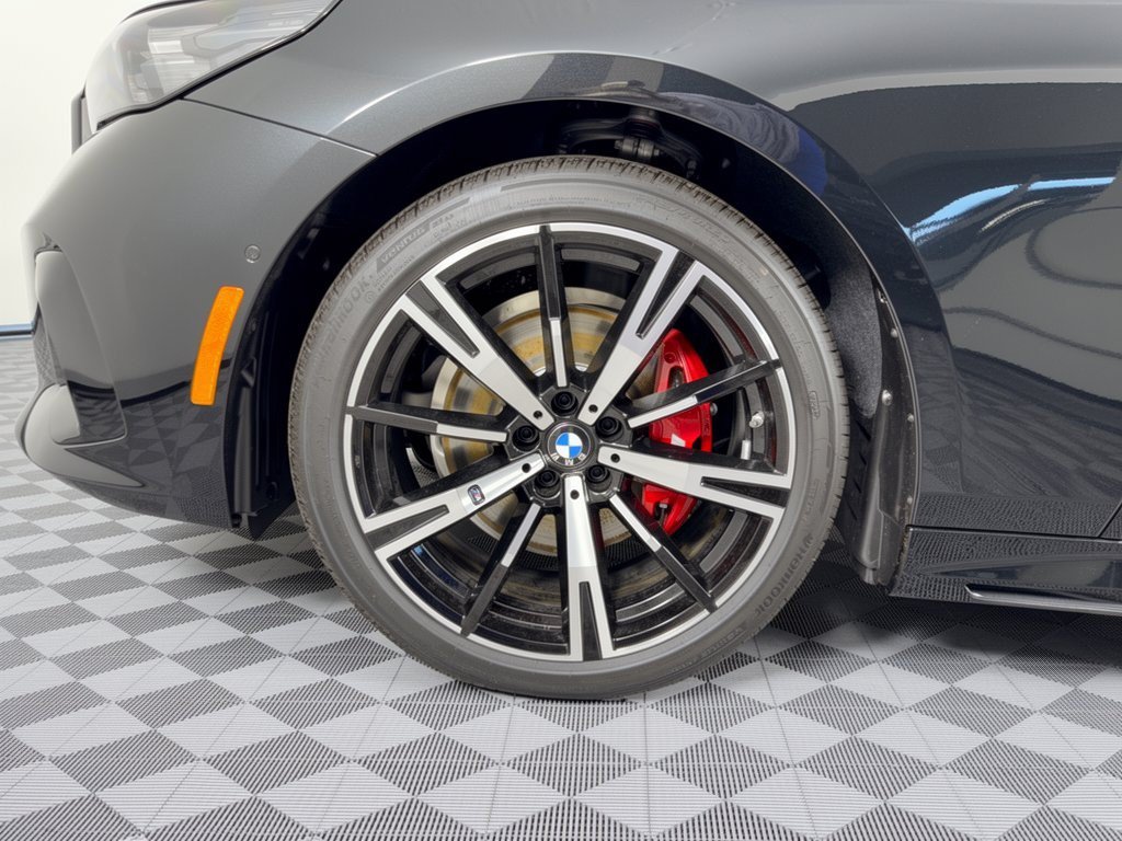 New 2027 BMW 530i xDrive w/ M Sport Package AWD/4WD image 13