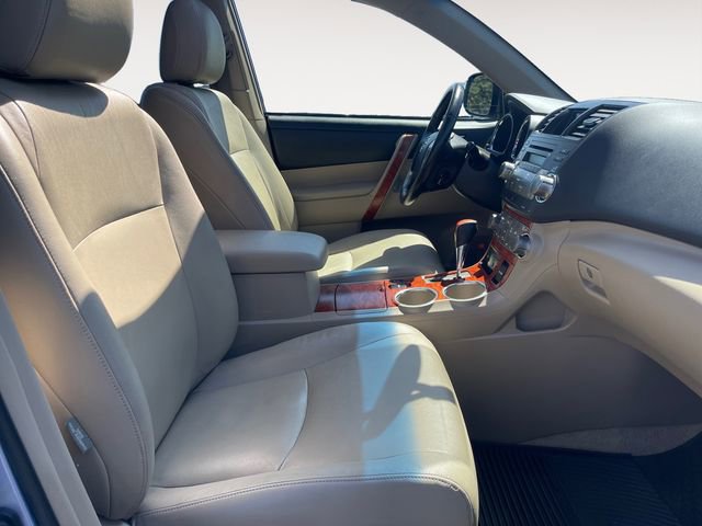 Used 2009 Toyota Highlander Limited AWD/4WD image 15