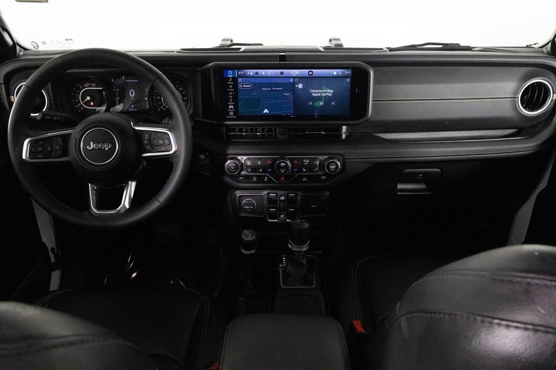 Used 2024 Jeep Wrangler Sahara w/ Technology Group image 24