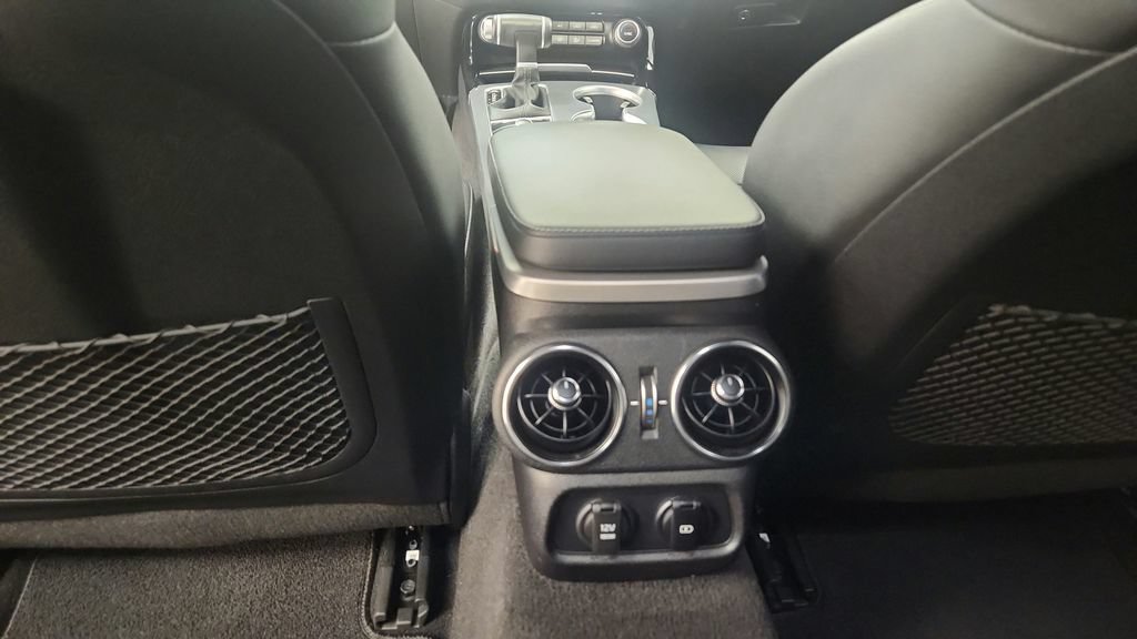 Used 2021 Kia Stinger GT1 image 21