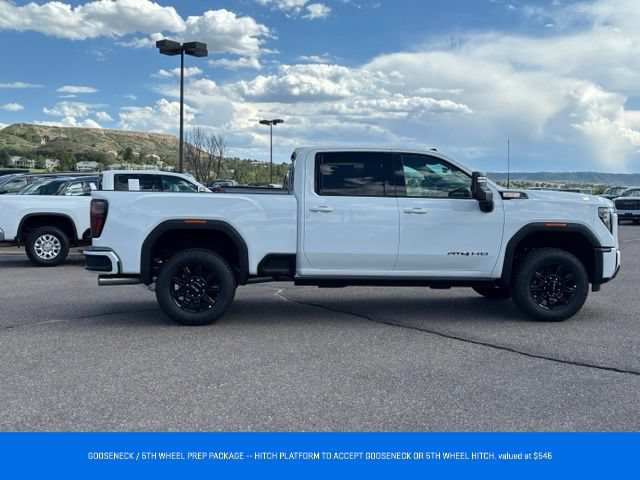New 2026 GMC Sierra 2500 AT4 w/ AT4 Premium Plus Package AWD/4WD image 7