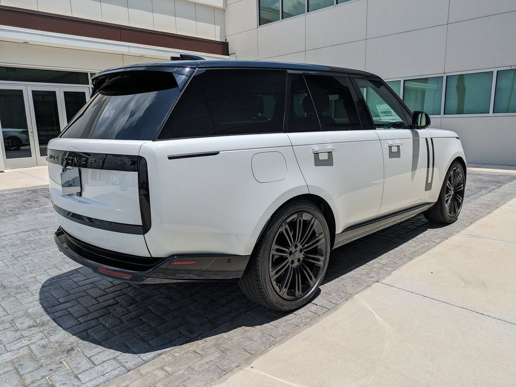 New 2026 Land Rover Range Rover SE AWD/4WD image 4