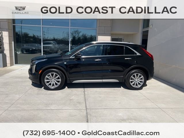Certified 2023 Cadillac XT4 Premium Luxury w/ Cold Weather Package image 2