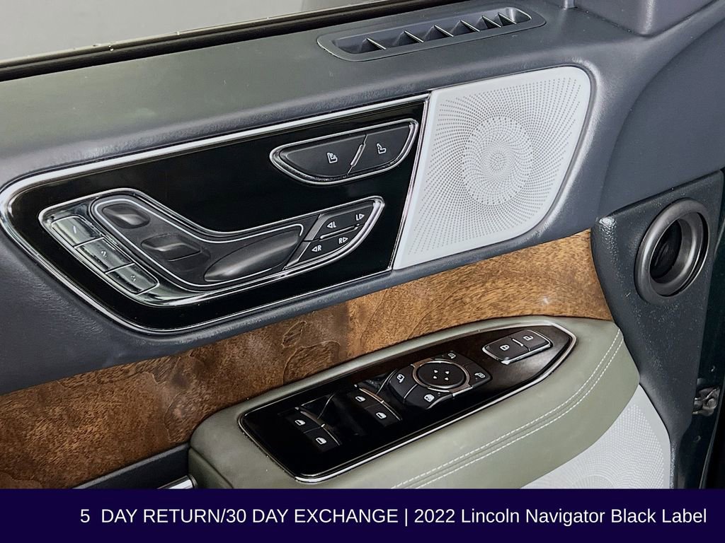 Used 2022 Lincoln Navigator Black Label image 24