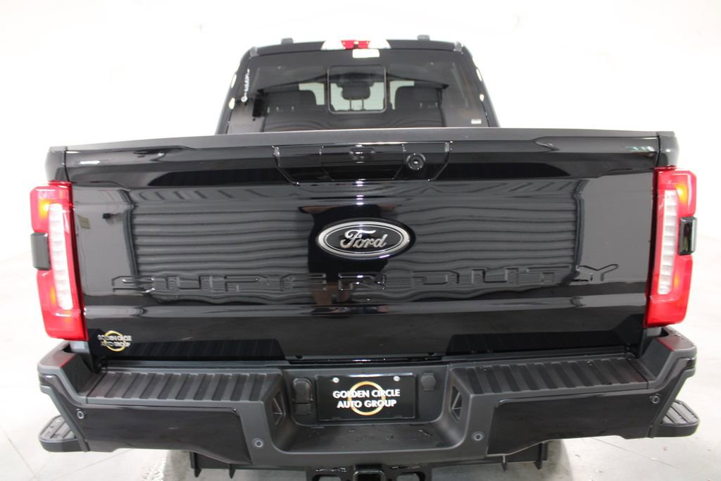 New 2026 Ford F250 XLT w/ XLT Premium Package AWD/4WD image 7