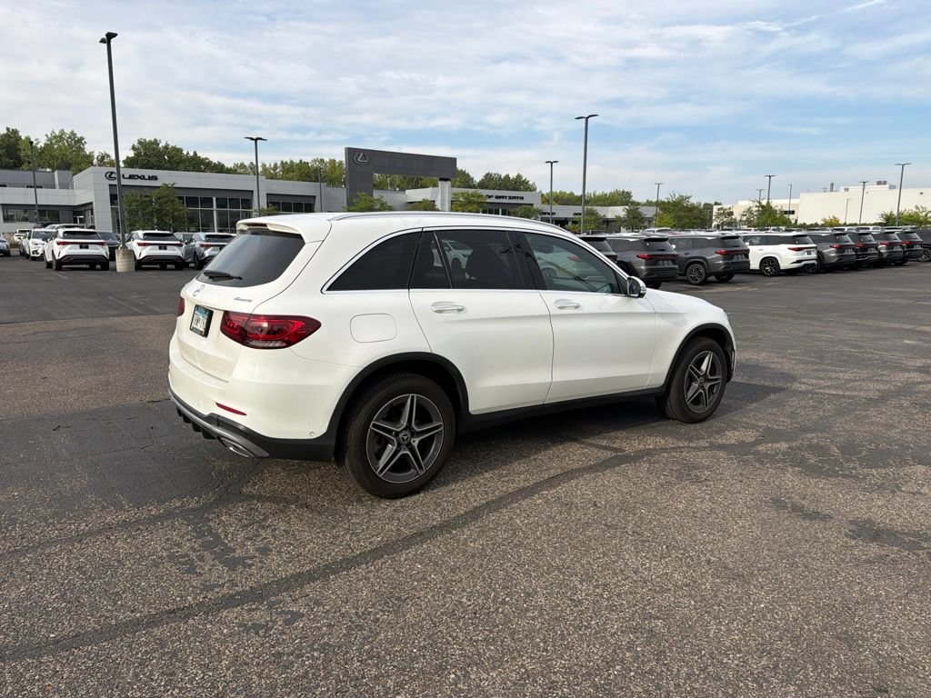 Used 2021 Mercedes-Benz GLC 300 4MATIC image 31