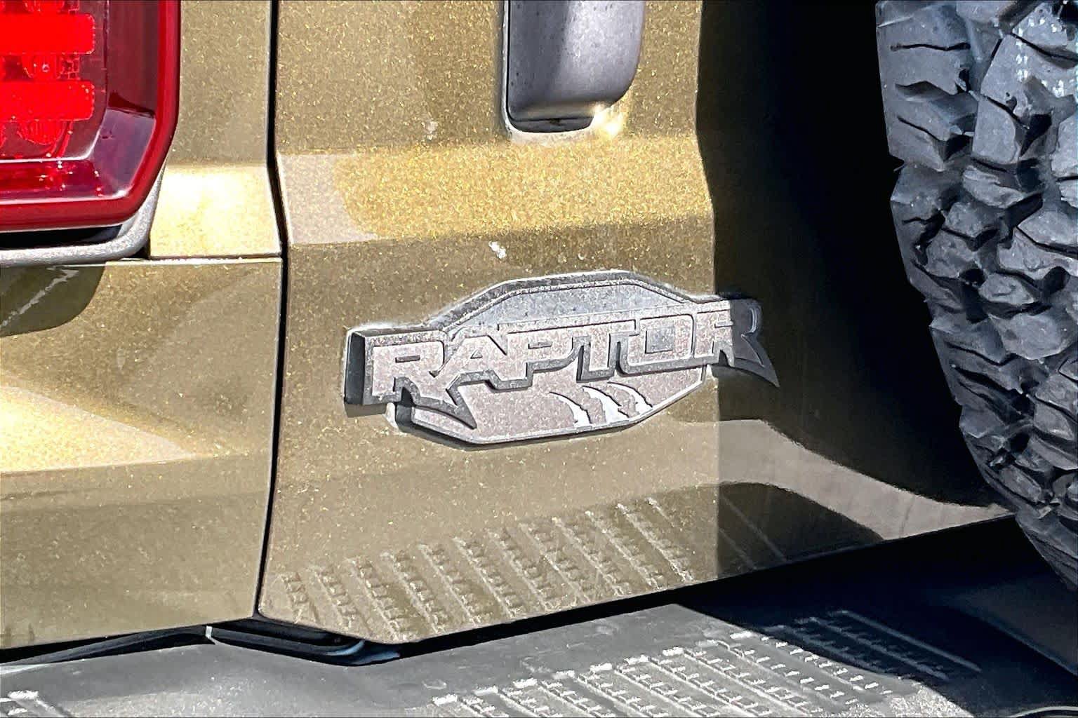 Used 2024 Ford Bronco Raptor AWD/4WD image 10