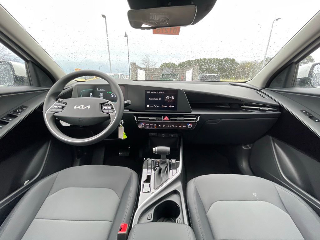 New 2026 Kia Niro LX FWD image 28
