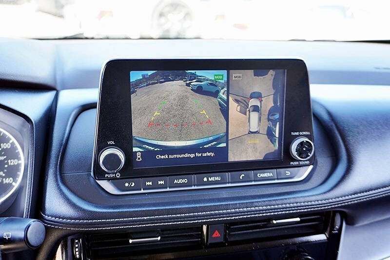 Used 2021 Nissan Rogue SV image 27