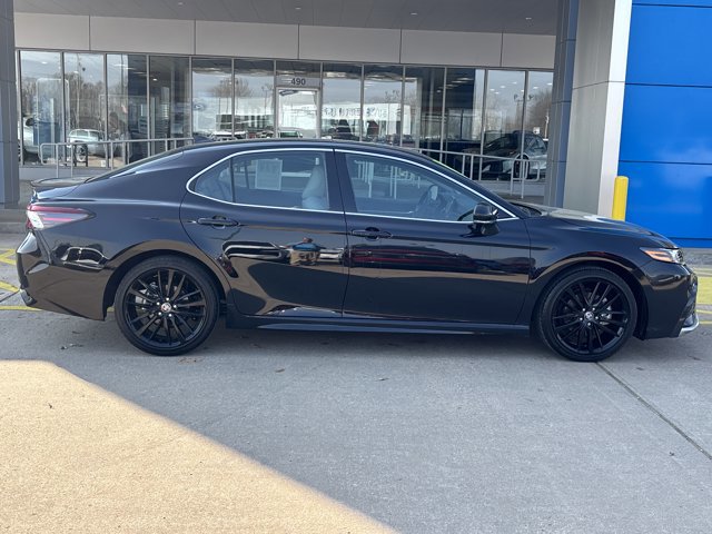 Used 2024 Toyota Camry XSE w/ Navigation Package image 2