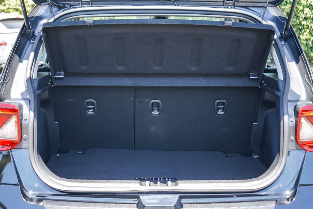 Certified 2024 Hyundai Venue SEL FWD image 27
