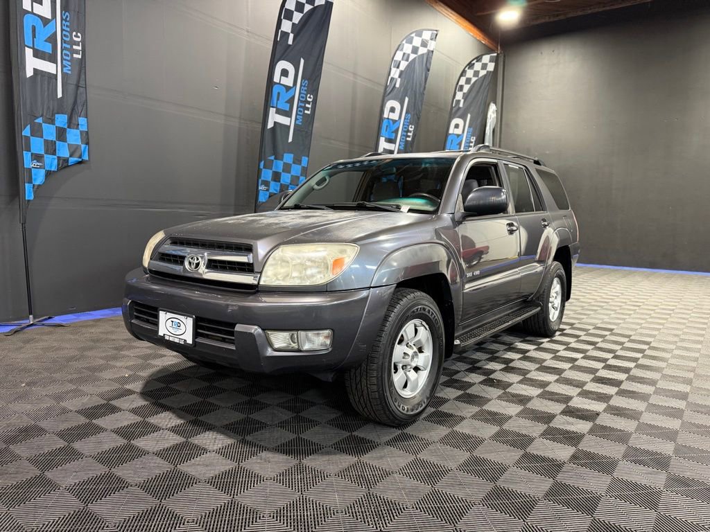 Used 2005 Toyota 4Runner SR5 AWD/4WD image 1