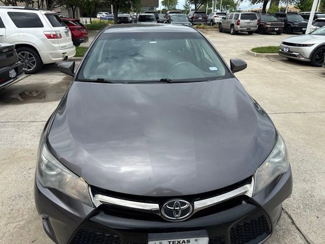 Used 2017 Toyota Camry SE FWD image 4