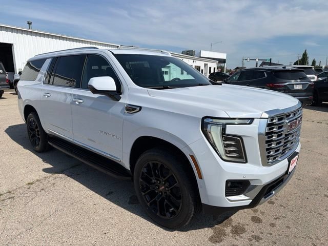 New 2026 GMC Yukon XL Denali w/ Advanced Technology Package AWD/4WD image 6