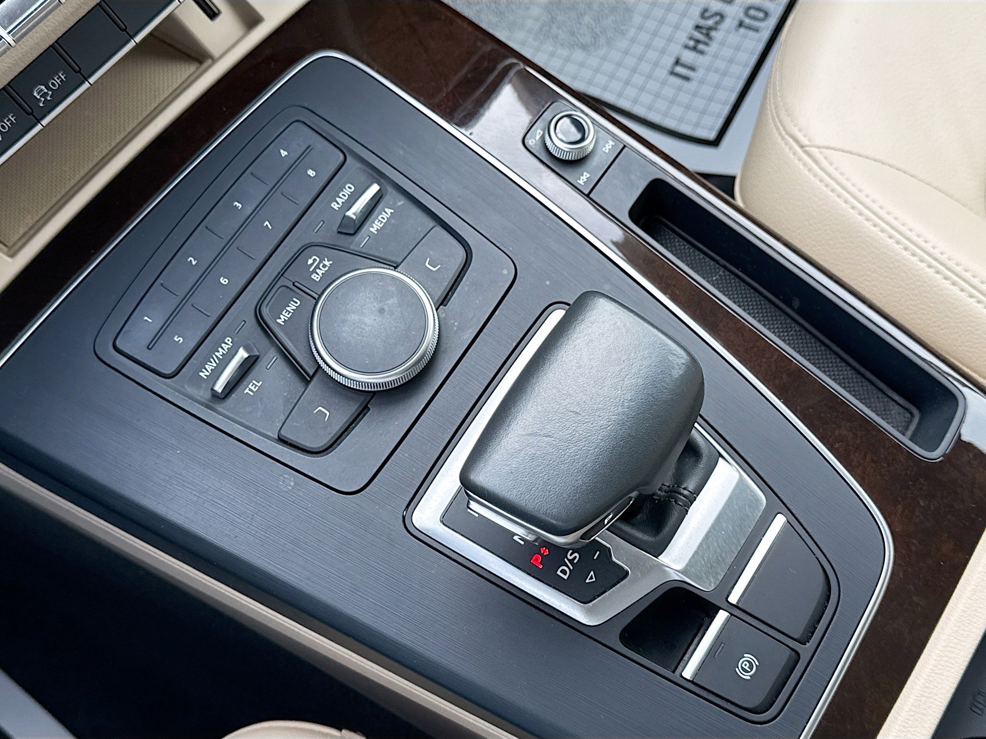 Used 2019 Audi Q5 2.0T Premium w/ Convenience Package image 28