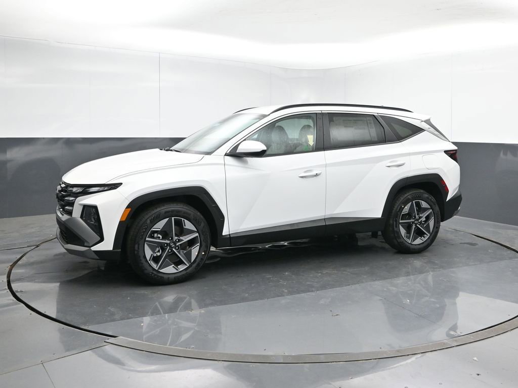 New 2026 Hyundai Tucson SEL FWD image 2
