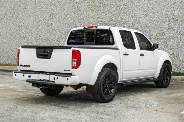 Used 2021 Nissan Frontier SV w/ Midnight Edition Floor Mats image 10