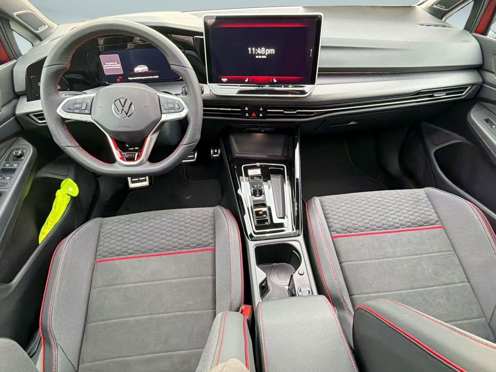 New 2026 Volkswagen Golf SE FWD image 16