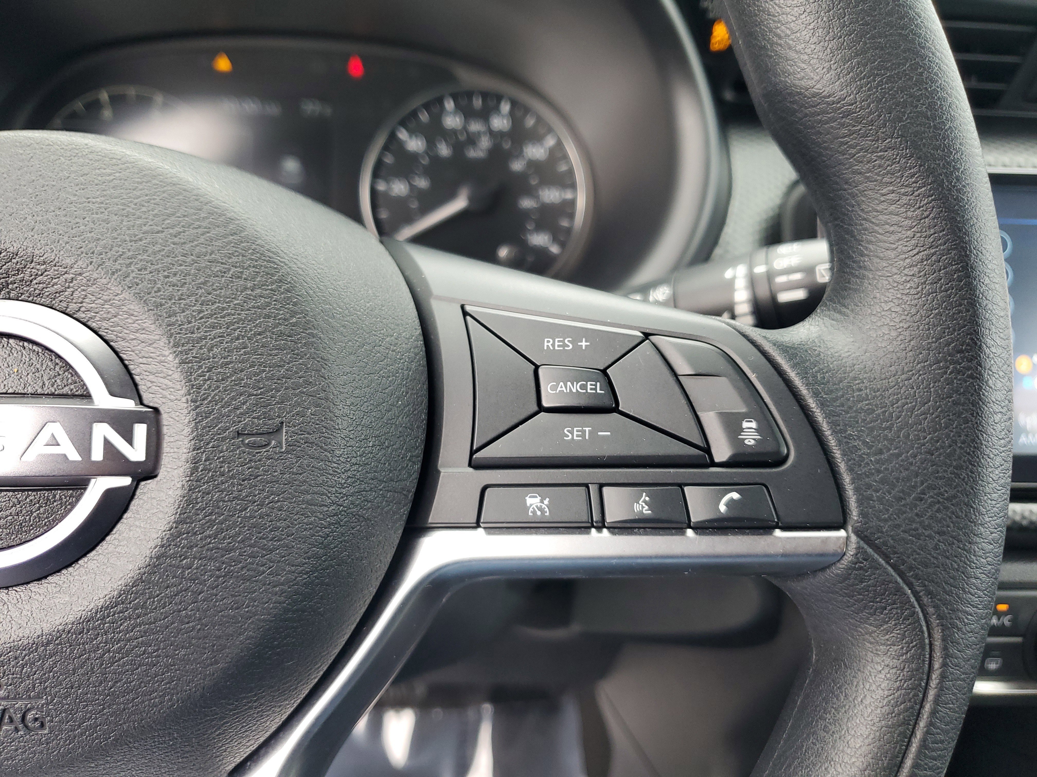 Used 2023 Nissan Kicks SV image 21