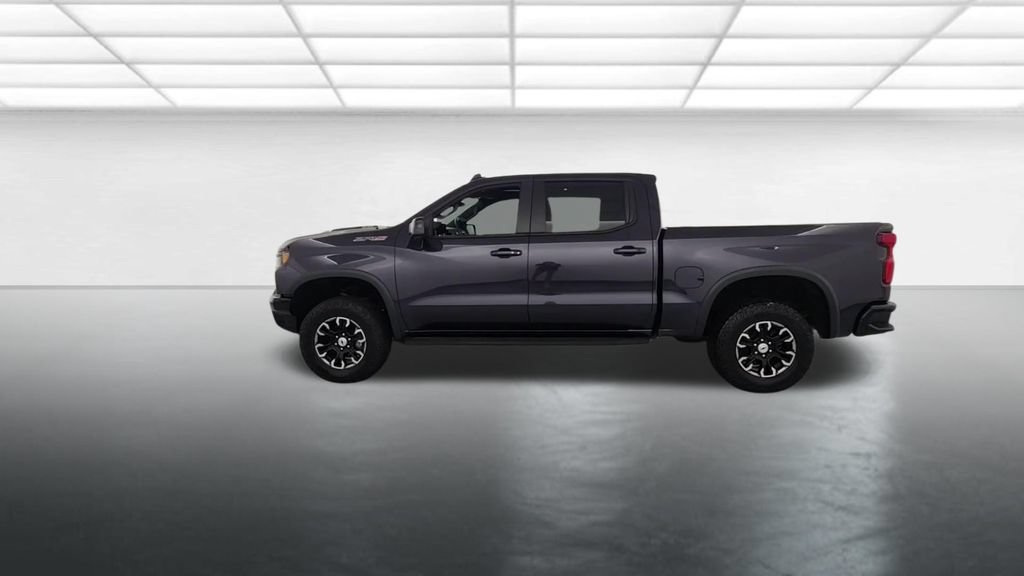 Used 2022 Chevrolet Silverado 1500 ZR2 w/ Technology Package AWD/4WD image 5