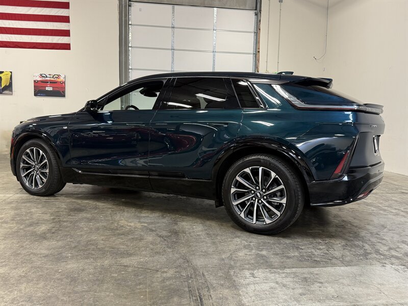Used 2024 Cadillac Lyriq Sport AWD/4WD image 5